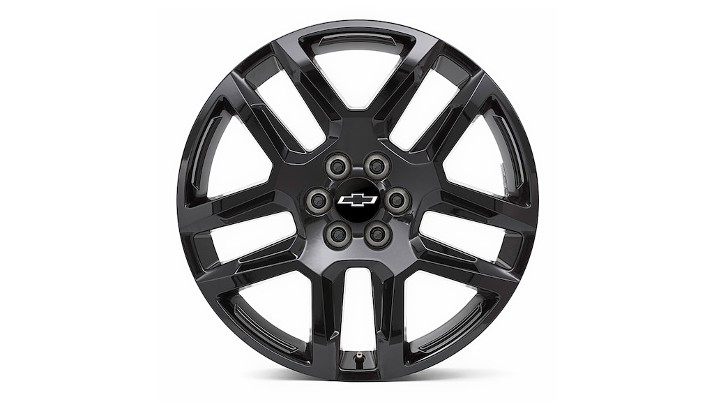 Estiliza el diseño exterior de tu Chevrolet Blazer 2024 con el rin de aluminio de 20 pulgadas con 5 brazos en negro