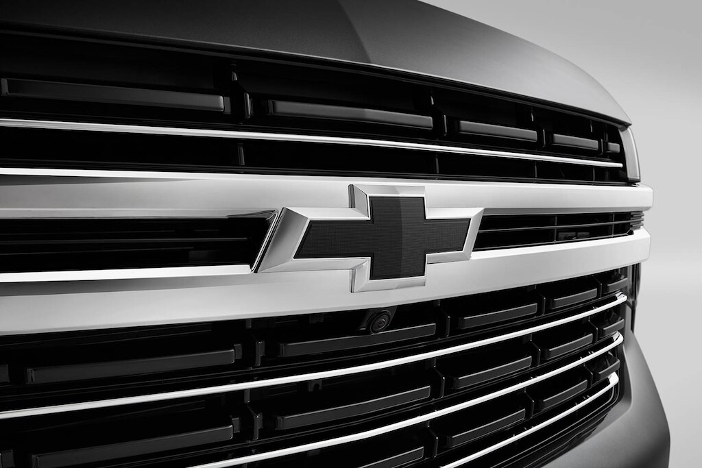 Emblema en color negro para Chevrolet Tahoe 2024