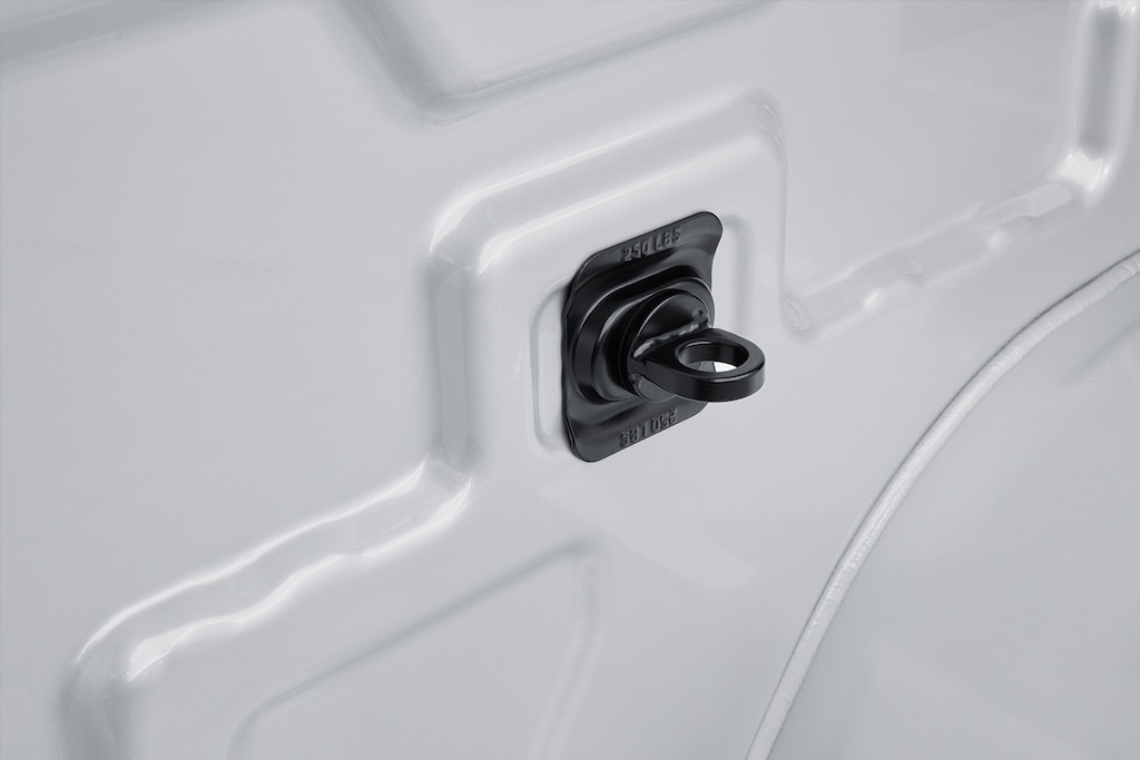 Anillos de amarre negros para Chevrolet Cheyenne ZR2 BISON 2025